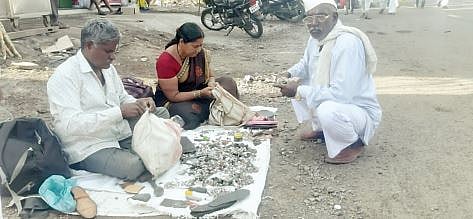 Ashadhi wari 2023 : ज्ञानोबांच्या वारीसंगे चाले माझ्या संसाराची वारी ; पालखी सोहळ्यात होते हजारोंची उलाढाल