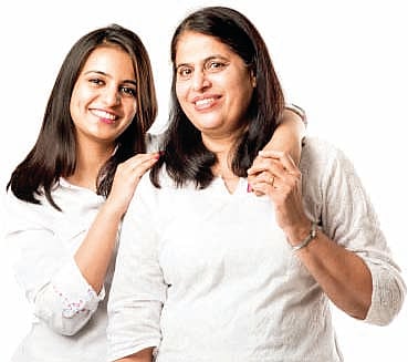 बना मुलीची मैत्रीण!