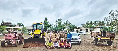 पोकलॅन ब्रेकर चोरीतील संशयित जेरबंद