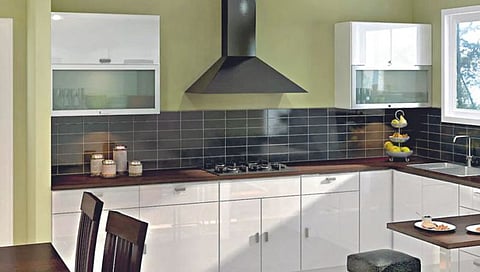 किचन चिमणी वापरताय?