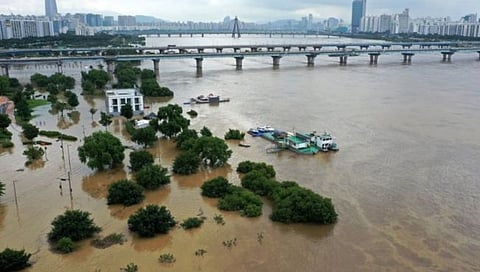 South Korea Flood : दक्षिण कोरियात पावसाचा कहर; पुरामुळे २२ जणांचा मृत्यू, १४ बेपत्ता