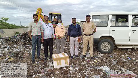 पुणे: मांगूरची वाहतूक करणारा टेम्पो पकडला, १ हजार ८०० किलो मासे केले नष्ट