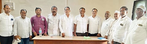 नगर : राशीनच्या व्यापार्‍यांना भिगवण रस्त्यावर जागा