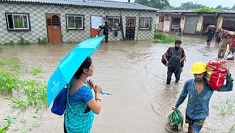 ठाणे जिल्ह्यात मुसळधार   