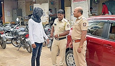 राहुरी : तोतया अधिकारी जेरबंद ! अन्न, औषध प्रशासन अधिकारी असल्याची बतावणी