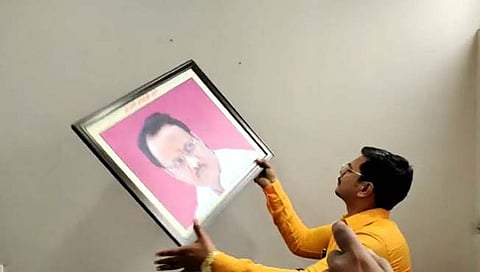 Ajit Pawar Latest News: सोलापूर: राष्ट्रवादी कार्यालयातील अजित पवारांचा फोटो हटवला