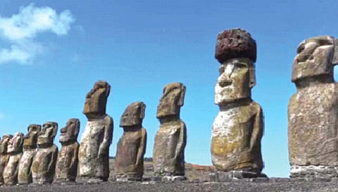 ईस्टर आयलंडवरील कोरड्या सरोवरात सापडला नवा पुतळा