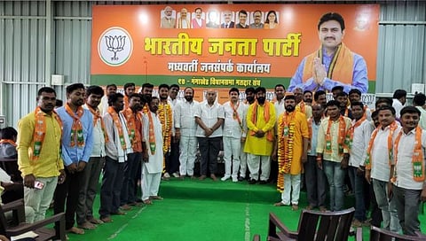 गंगाखेडमध्ये राजकीय घडामोडींना वेग; भिसे, जाधव या युवा नेत्यांचा भाजपमध्ये प्रवेश