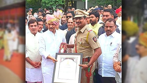 कोल्हापूर : कुरुंदवाडचे पोलीस अधिकारी रविराज फडणीस यांना राष्ट्रपती पुरस्कार बहाल