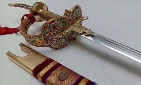 ‘शिवराज्याभिषेकाच्या 350 व्या वर्षांत जगदंबा तलवार भारतात आणण्याचे प्रयत्न’