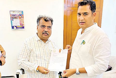 झगडे फाटा- वडगावपान फाटा नॅशनल हायवेला वर्ग करावा : आ. आशुतोष काळे