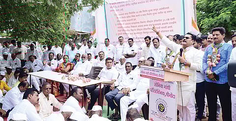 श्रीगोंदा : शेतकर्‍यांचा सर्वच कांदा 2410 रुपयांप्रमाणे घ्या : राजेंद्र नागवडे