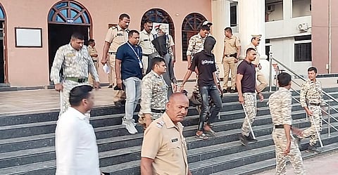 स्वातंत्र्यदिनी भुईकोट किल्ल्यावर देशविरोधी घोषणा देणार्‍यांना चोपले; दोघांना पोलिस कोठडी