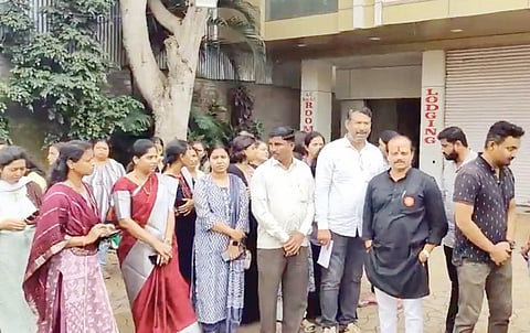 कात्रज बाह्यवळण मार्गावर खुलेआम वेश्या व्यवसाय!