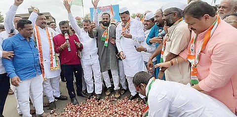 इंग्रजांना पळविले, तसे दोन्ही सरकारला पळवू : नाना पटोले