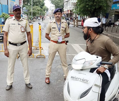 पुणे : बंदोबस्ताच्या परीक्षेत पोलिस पास !