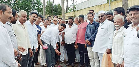 100 वर्षांपासूनचा रस्ता वाद निघाला निकाली