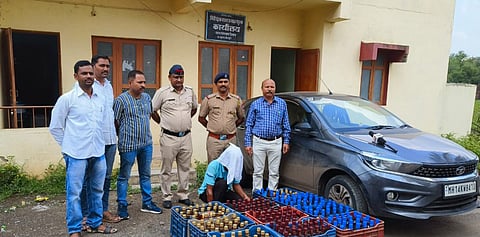 Pune Crime news : अवैध मद्यासह कार जप्त; एकजण ताब्यात