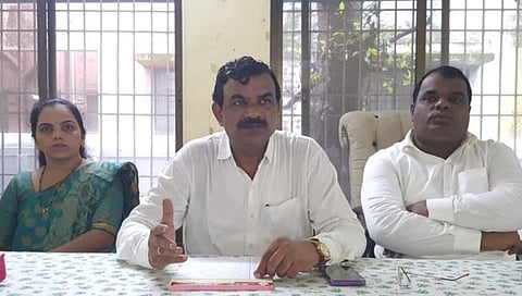 रायगड : ओबीसी आरक्षणाला धक्का न लावता मराठा समाजाला आरक्षण द्यावे : सुरेश मगर