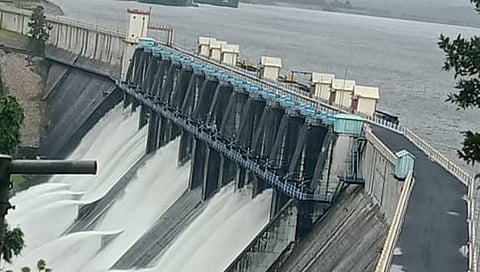 नागपूर : पेंच, तोतलाडोह, नवेगाव खैरी धरणांचे दरवाजे उघडले