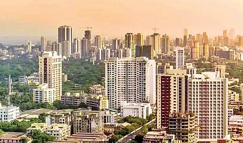 ग्राहकांचे पैसे बुडवणार्‍या पुण्यातील बिल्डरांना दणका