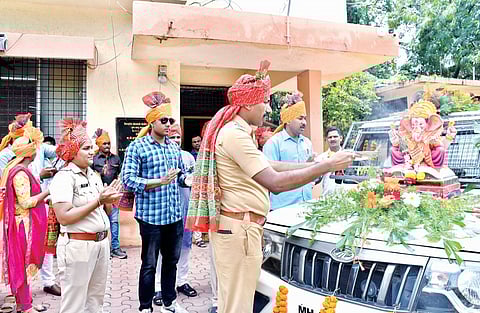 Nagar Ganeshotsav 2023 : ‘ठाकरे’मागे शिवसेना शिंदे; जिल्हा प्रशासनातर्फे गणेश विसर्जन मिरवणुकीतील क्रमवारी