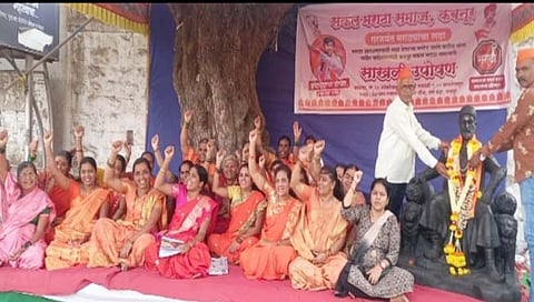 कोल्हापूर: कबनूरमध्ये साखळी उपोषणात महिलांचा एल्गार
