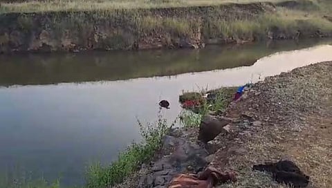 बीड: केज येथे कपडे धुण्यासाठी गेलेल्या बहीणभावासह तरुणाचा बुडून मृत्यू