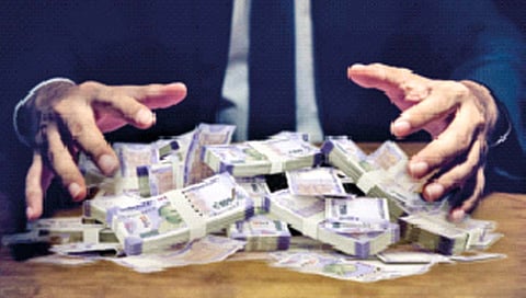 कोल्हापूर : 10 टक्के परताव्याचे आमिष; जिल्ह्यात 200 कोटींचा गंडा!