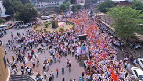 maratha reservation : कराडात महामोर्चाद्वारे मराठ्यांचे वादळ