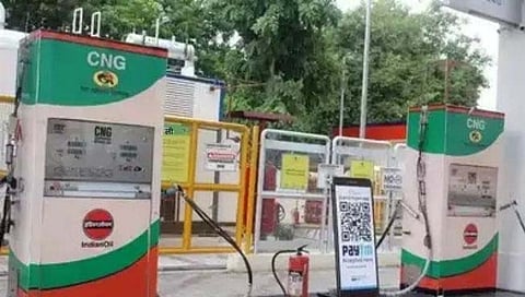 Mumbai News : सीएनजीच्या दरात ३, तर पीएनजीमध्ये २ रुपयांची कपात