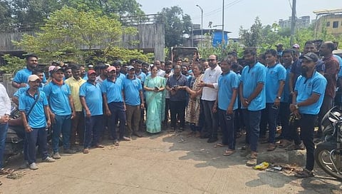 ठाणे : सफाई कामगारांचा चार महिन्यांचा पगार थकला; कुटुंबांवर उपासमारीची वेळ