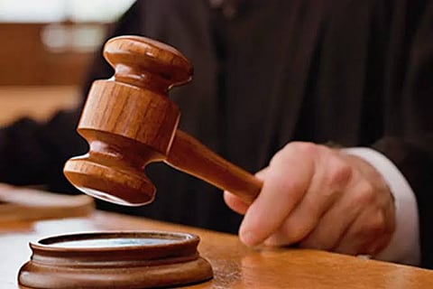 Nagar Crime News : ग्रामसेवकास मारहाण करणा-यास ३ महीने सश्रम कारावास