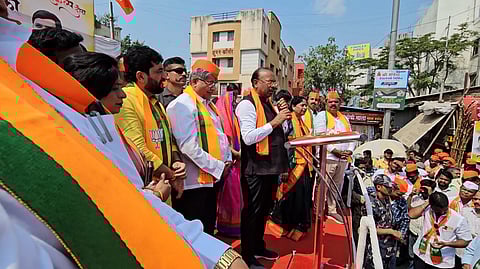 देशाचे नेतृत्व नरेंद्र मोदीच करू शकतात : चंद्रशेखर बावनकुळे