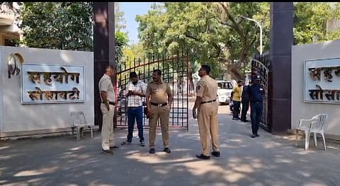 बारामतीत उपमुख्यमंत्री अजित पवारांच्या निवासस्थानाबाहेर सुरक्षा वाढवली