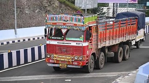 अवजड वाहनांची फिटनेस तपासणी आता ’स्वयंचलित’