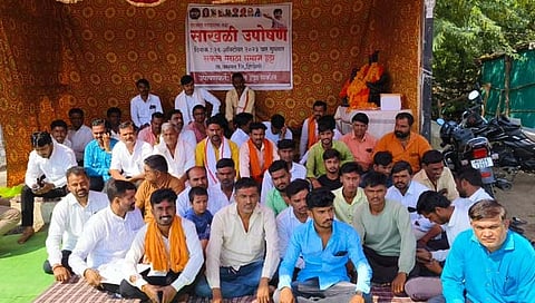 Hingoli Maratha Andolan : नेत्यांनो, आरक्षण द्या, तरच गावात या : हिंगोली जिल्ह्यातील १५० गावांत प्रवेश बंदी