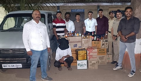 नाशिक : अवैध मद्य साठ्यासह सव्वातीन लाखांचा मुद्देमाल जप्त
