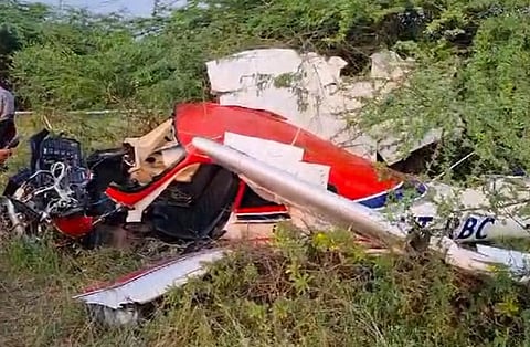 सहा महिन्यात तब्बल पाच अपघात ! अखेर रेडबर्ड एव्हीएशनचे कामकाज निलंबित