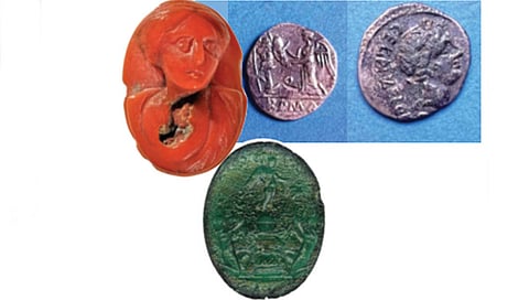 तीन हजार रोमन नाणी, 50 रत्नांचा शोध