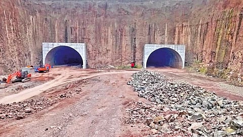 सातारा : मार्चपर्यंत पूर्ण होणार खंबाटकीच्या नव्या बोगद्याची एक लेन