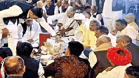 भाचीला लग्नात दिली चक्क १ कोटींहून अधिक वधुदक्षिणा