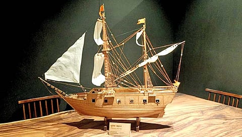 मराठा आरमारातील गुराब जहाजाची प्रतिकृती