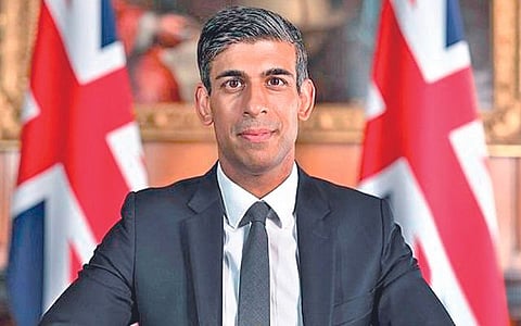 आंतरराष्‍ट्रीय : सुनक यांची राजकीय कोंडी