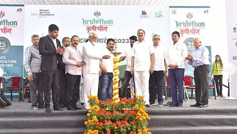 Nashik Krishithon 2023 | शेतकऱ्यांनी आधुनिक शेतीचा स्वीकार करावा : पालकमंत्री दादा भुसे