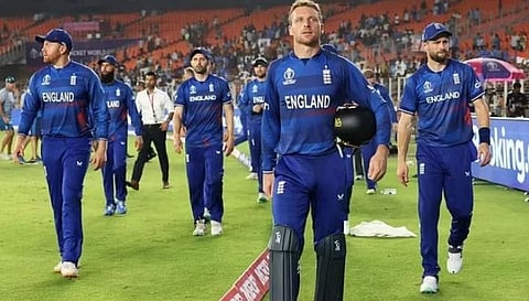 चुकीला माफी नाही! इंग्‍लंड क्रिकेट संघातील ९ खेळाडूंना बाहेरचा रस्‍ता