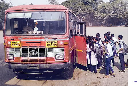 Pimpri News : आंदोलन स्थगित केल्याने लालपरी पुन्हा सज्ज