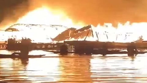 Srinagar’s Dal Lake | श्रीनगरच्या दल सरोवरात अग्नितांडव, अनेक हाऊसबोट्स जळून खाक