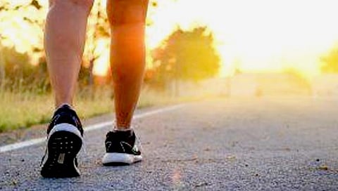 उलटे चालल्याने होतात लाभ