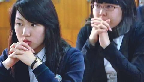 South Korea : केवळ ९० सेकंदांत प्रवेश परीक्षा संपवल्याने सरकारवर खटला